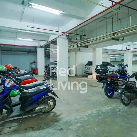 Redliving Apartemen Bogorienze Resort - Skyland Tower A-2